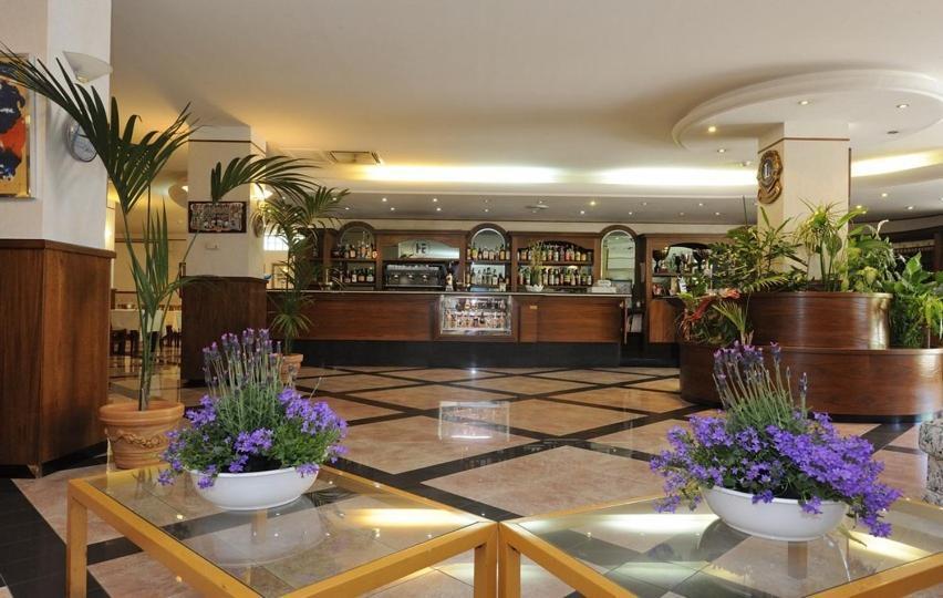 Hotel Europa Норча Экстерьер фото