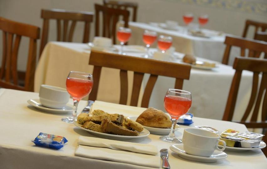 Hotel Europa Норча Экстерьер фото